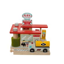 Dřevěná čerpací stanice + myčka aut