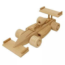 Maketa formule z masivního buku