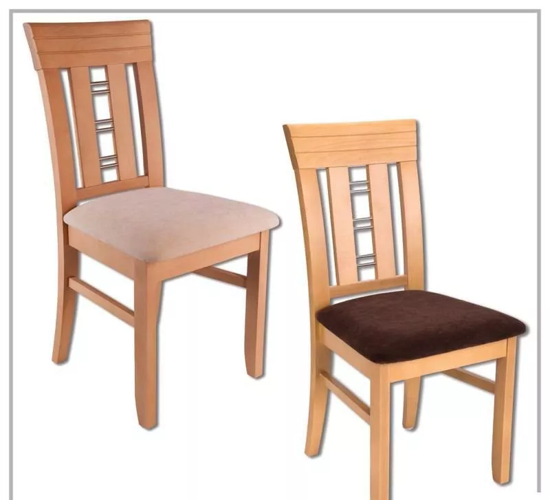 Stolička s čalúneným sedákom vyrobená z masívneho buku - Buk